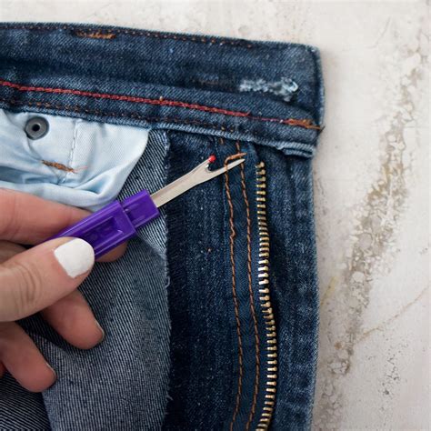 How to Replace a Broken Zipper on Jeans Sewing Skills, Sewing Basics ...