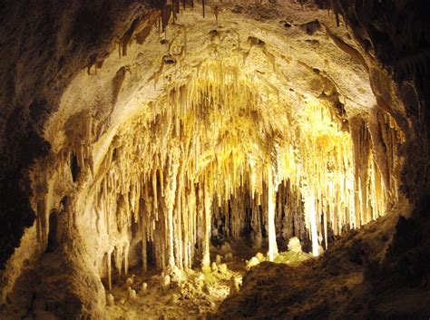 Amazzing Earth: Awesome Limestone Caves