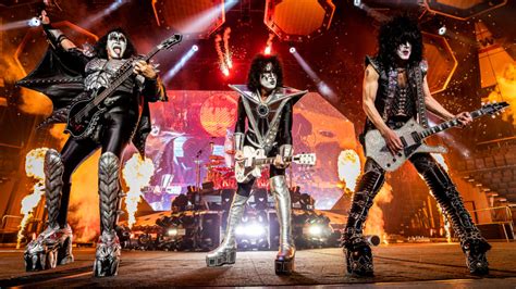 Watch: KISS Kick Off Final Two-Show Stand at Madison Square Garden