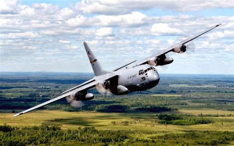 Cute Baby HD Wallpaper: Lockheed C-130 Hercules Wallpapers