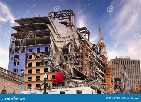 Hard Rock Hotel New Orleans Construction Collapse Editorial Photography ...