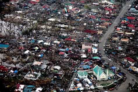 Benchmarks: November 8, 2013: Super-typhoon Haiyan tests Philippines ...