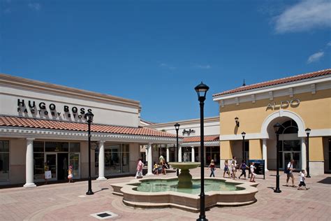 About Orlando International Premium Outlets® - A Shopping Center in Orlando, FL - A Simon Property