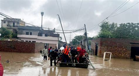 Punjab floods: Focus on rescue, relief; will count losses later, say officials | Chandigarh News ...