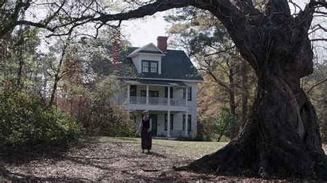 The Conjuring house: 5 quick facts to know about the haunted Rhode Island home