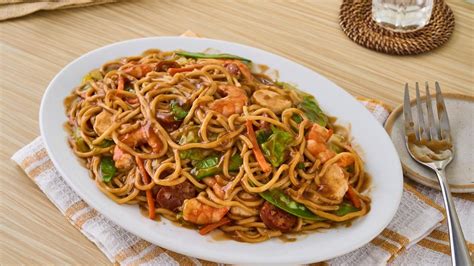 Special Pancit Canton Recipe | Maggi Philippines