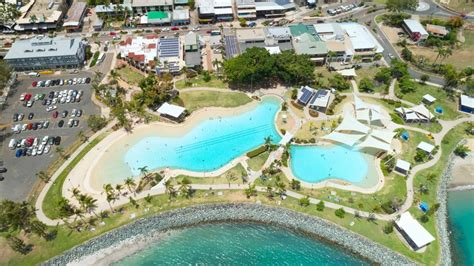 Things To Do At Airlie Beach Lagoon | Red Cat Adventures