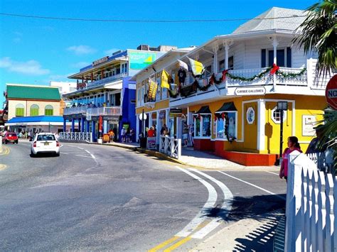 🇰🇾 19 Charming Facts about Cayman Islands - Fact City