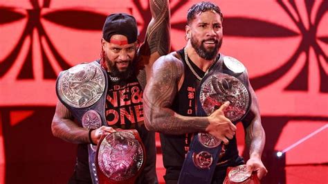 WWE faction hints at going after The Usos' tag team championships ...