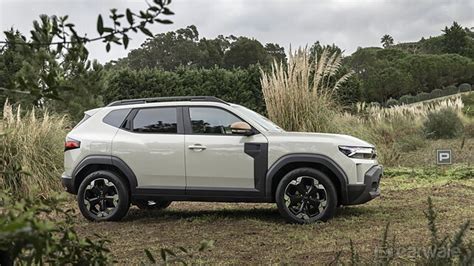 Top three design highlights of India-bound Renault (Dacia) Duster - CarWale