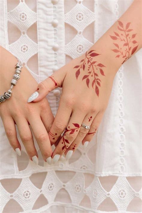 Henna Tattoo Designs Fingers