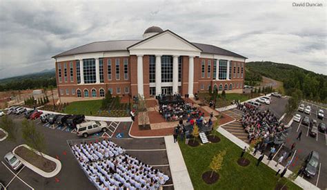 Liberty dedicates new Center for Medical and Health Sciences » Liberty News