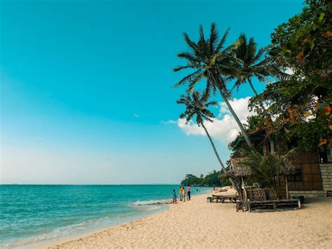 11 Most Stunning Beaches in the Philippines – Trips To Discover