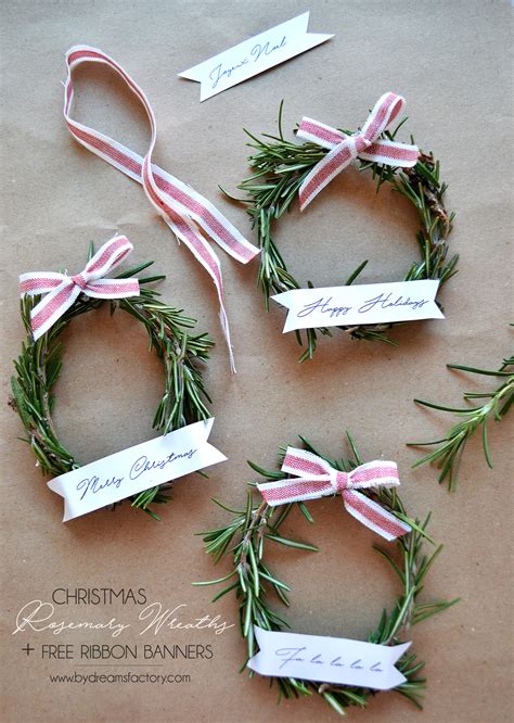 Christmas Rosemary Wreaths + free ribbon banners for you