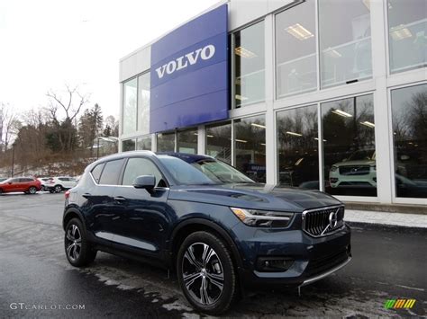 Denim Blue Metallic 2019 Volvo XC40 T5 Inscription AWD Exterior Photo #132259217 | GTCarLot.com