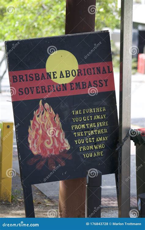 Aboriginal Sign at Musgrave Park in Brisbane Editorial Stock Photo - Image of flag, indigenous ...