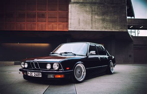 Classic BMW Wallpapers on WallpaperDog