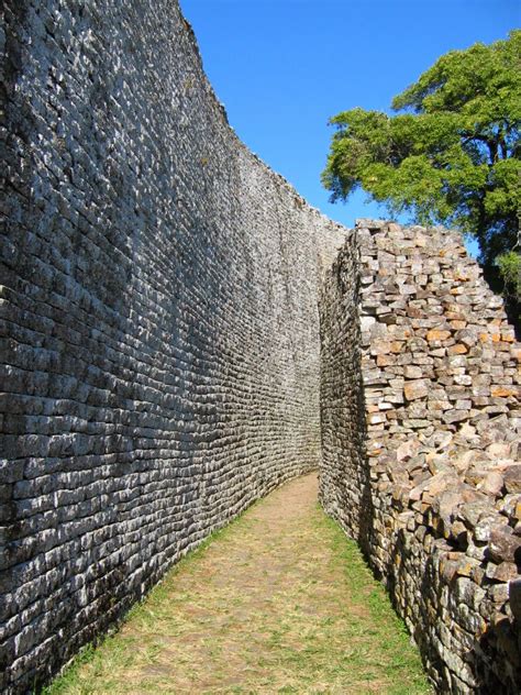 Hidden Architecture: Great Zimbabwe