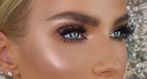 56 Best Lovely Blue Eye Natural Makeup Inspirational Designs For Prom ...