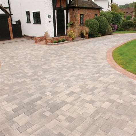 Brett Paving-Manmade 'Beta Trio'-Silver Haze-BLOCK PAVING | Block paving, Block paving driveway ...