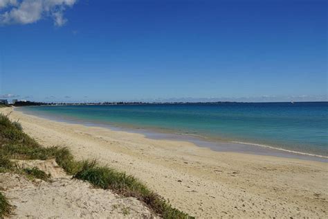 ROCKINGHAM BEACH (2024) All You Need to Know BEFORE You Go (with Photos)