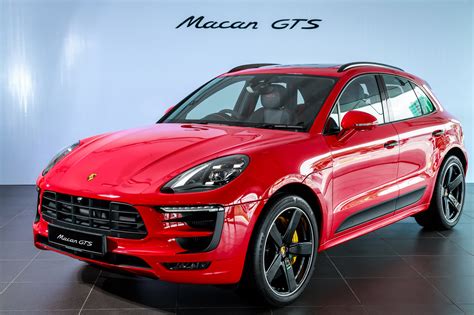 Porsche Macan GTS launched in Malaysia – RM710k 2016 Porsche Macan GTS ...