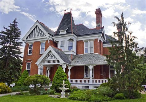 Kerr House auctioned off for $242,000 - The Blade