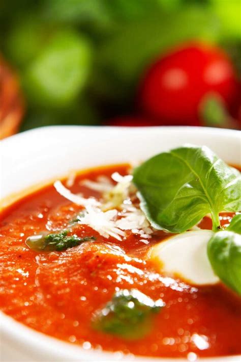 Mary Berry Tomato And Basil Soup | British Chefs Table