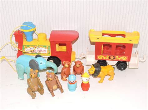 1973 Fisher Price Circus Toy Train With Little People and | Etsy