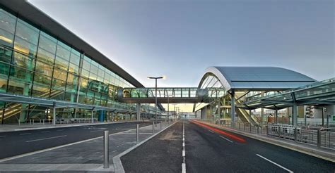 Dublin Airport - Airport Terminal 2