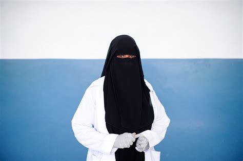 nurse stands Banadir Hospital World | Free Photo - rawpixel