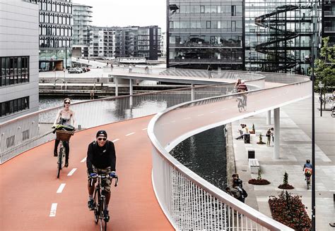 Copenhagen's Elevated Bicycle Highway Is Genius