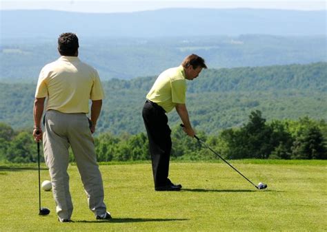 Seven Springs Golf Course, Seven Springs, Pennsylvania - Golf course information and reviews.