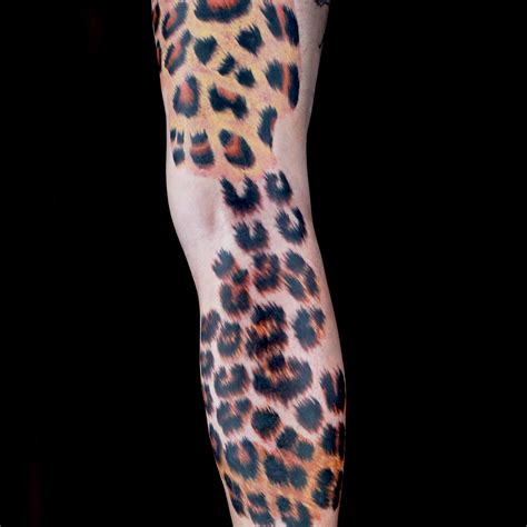 Cheetah Skin Tattoo by Katie McGowan | Tatuagens, Tatuagem, Onça pintada