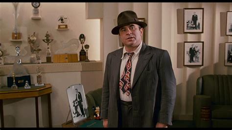 WHO FRAMED ROGER RABBIT (1988) - Eddie Valiant's (Bob Hoskins) Suit