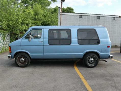 1992 DODGE RAM B-250 CONVERSION VAN 5.9L V8 ROAD READY TRAVEL VANNING