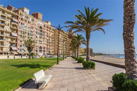 10 Best Beaches in Valencia - What Sandy Beaches Make Valencia Famous ...