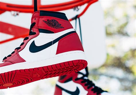 Air Jordan 1 Retro High OG "Chicago" Returns This Saturday - SneakerNews.com