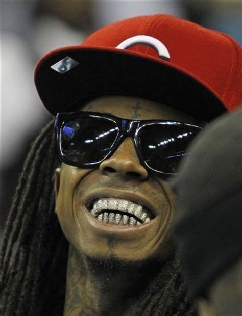 Lil Wayne shows up at NBA game after NY release - The San Diego Union ...