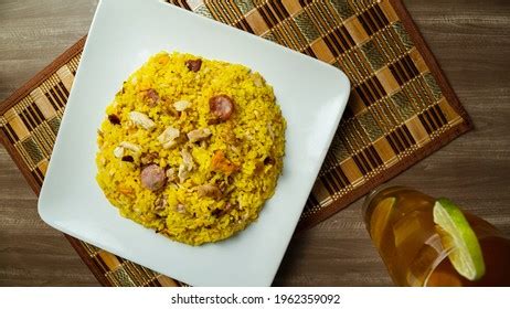 Paisa Rice Typical Colombian Food Water Stock Photo 1962359092 ...