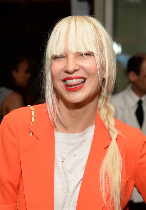 Brace yourself! Photos of Sia’s uncovered face might make your mind ...