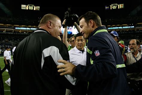 Member of Seahawks coaching staff tests positive for COVID per Pete ...