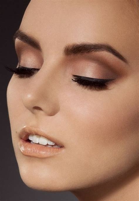 Subtle Eye Makeup Nice Tips and Tricks | Subtle eye makeup, Eye makeup, Bright lips