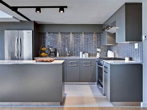 20 Beautiful Monochromatic Kitchen Designs