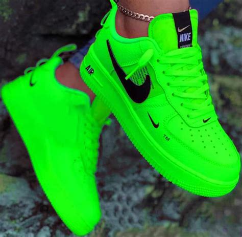 #airforce1 #customshoes Neon Nike Shoes, Nike Neon, Jordan Shoes Girls ...