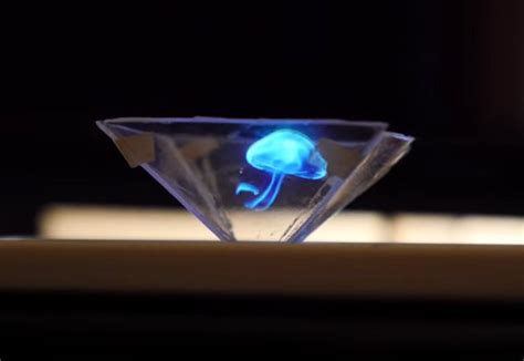 How to Make Hologram Projector For Your Smartphone DIY Projects Craft ...