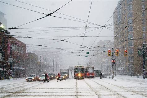 Toronto about to get up to 10cm of snow