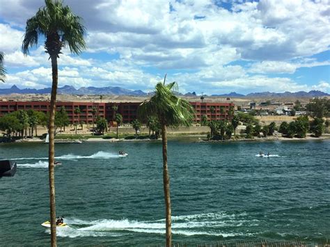 Laughlin Buzz: Riverwalk and Laughlin River Lodge Pictures