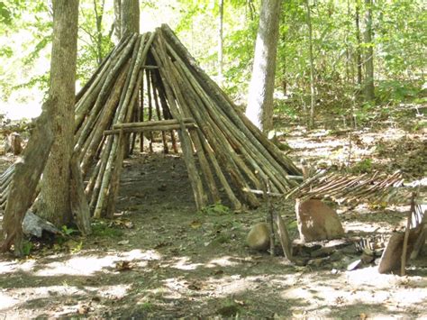 Survival Shelters: 15 Best Designs and How to Build Them | Outdoor Life ...