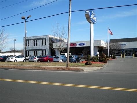 Tasca Ford of Connecticut : BERLIN, CT 06037-2329 Car Dealership, and Auto Financing - Autotrader